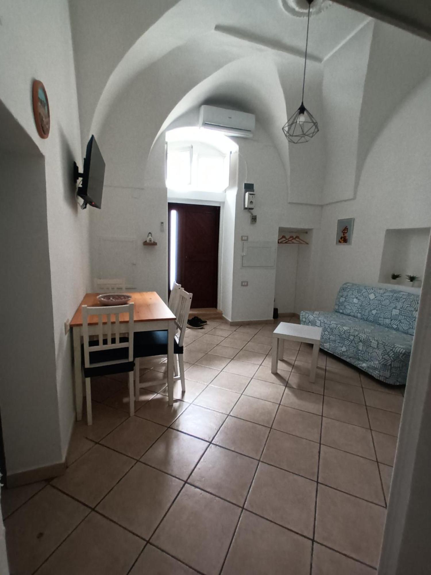 Vico Trieste Ostuni Exterior foto